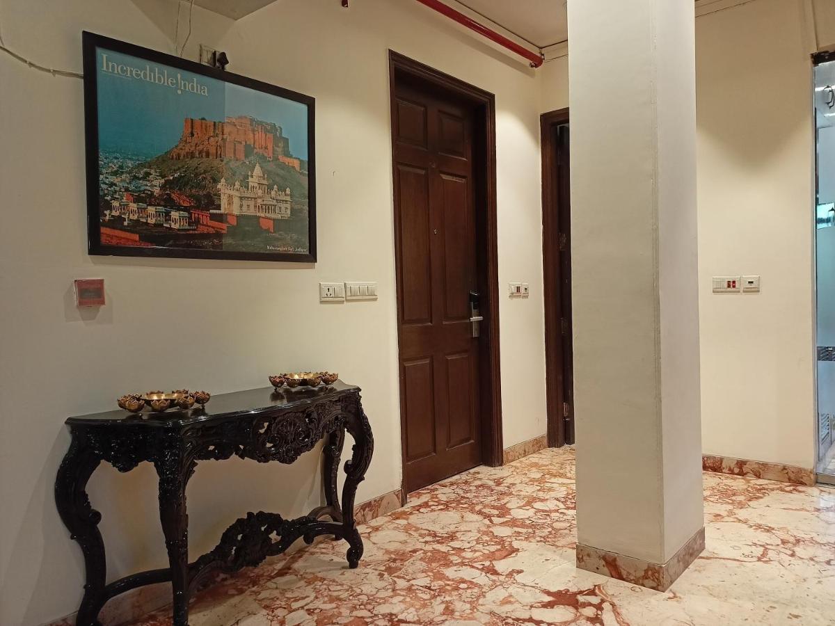 Cosy Grand, Chanakyapuri By The Cosy Hotels New Delhi Bagian luar foto