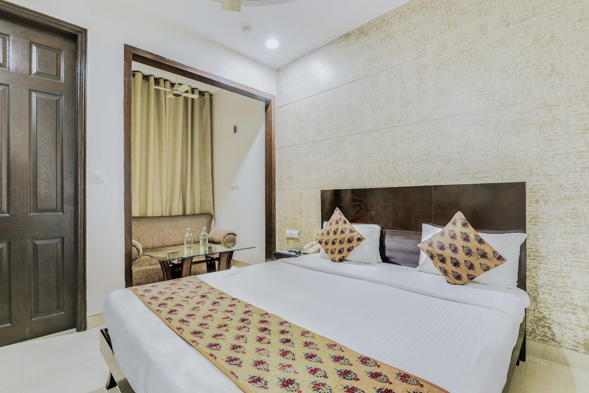 Cosy Grand, Chanakyapuri By The Cosy Hotels New Delhi Bagian luar foto