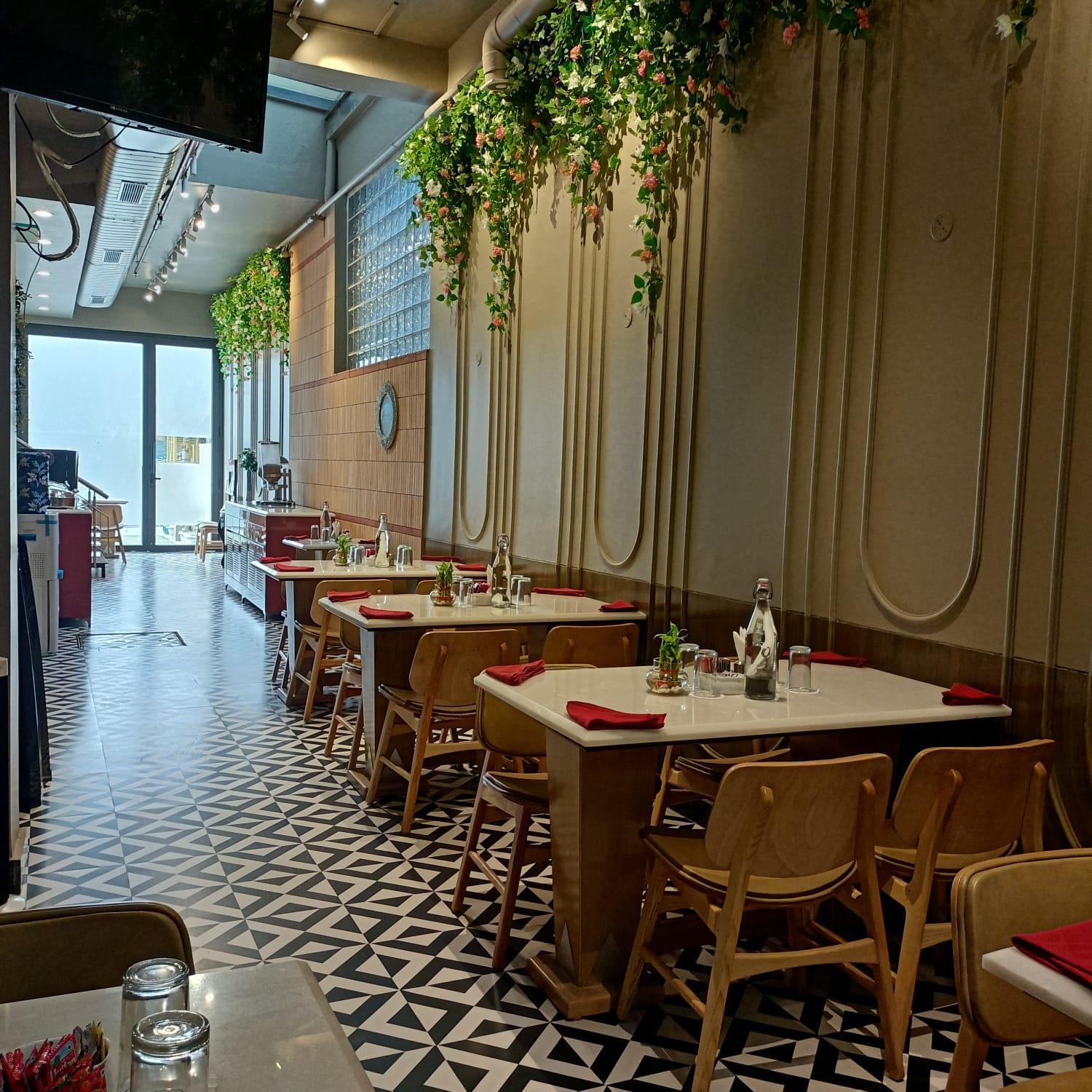 Cosy Grand, Chanakyapuri By The Cosy Hotels New Delhi Bagian luar foto