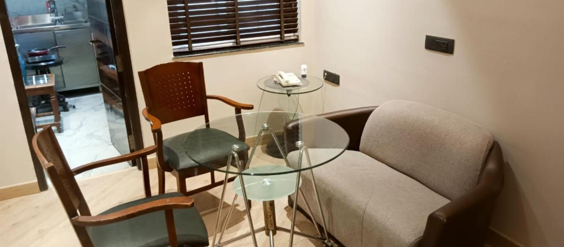 Cosy Grand, Chanakyapuri By The Cosy Hotels New Delhi Bagian luar foto